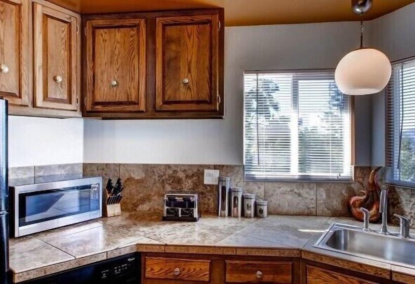 Scenic Wonders Harmony Hilltop 3 Bd