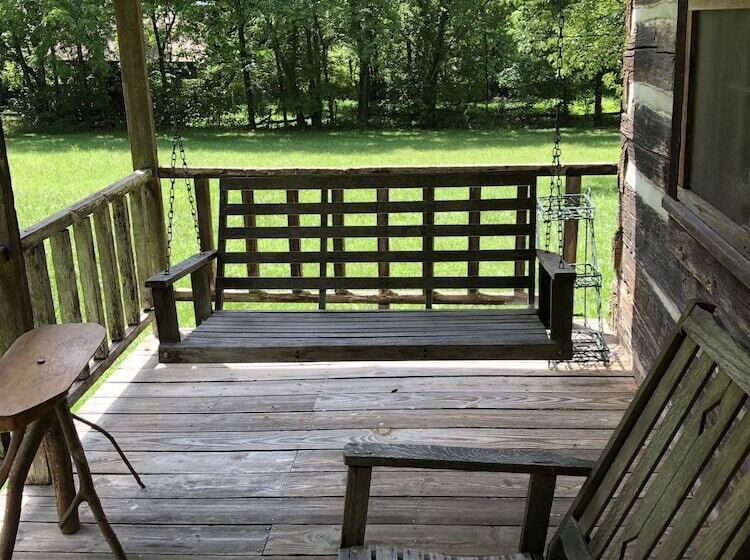 Smokey Mtn. Romantic Handcrafted Cabins