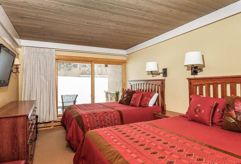 Stonebridge Condominiums