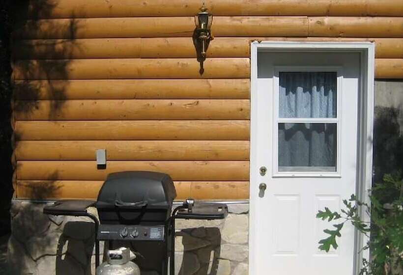 The Cabin At Lydias Canyon