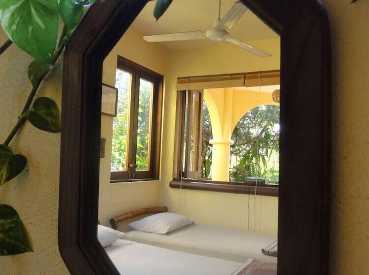 Troncones Point Hostel