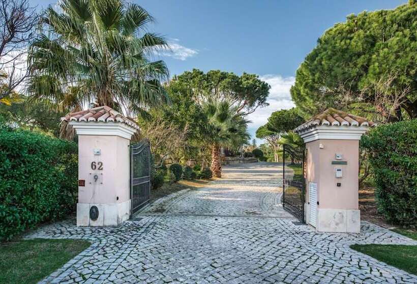 Villa In Quinta Do Lago Resort 1025