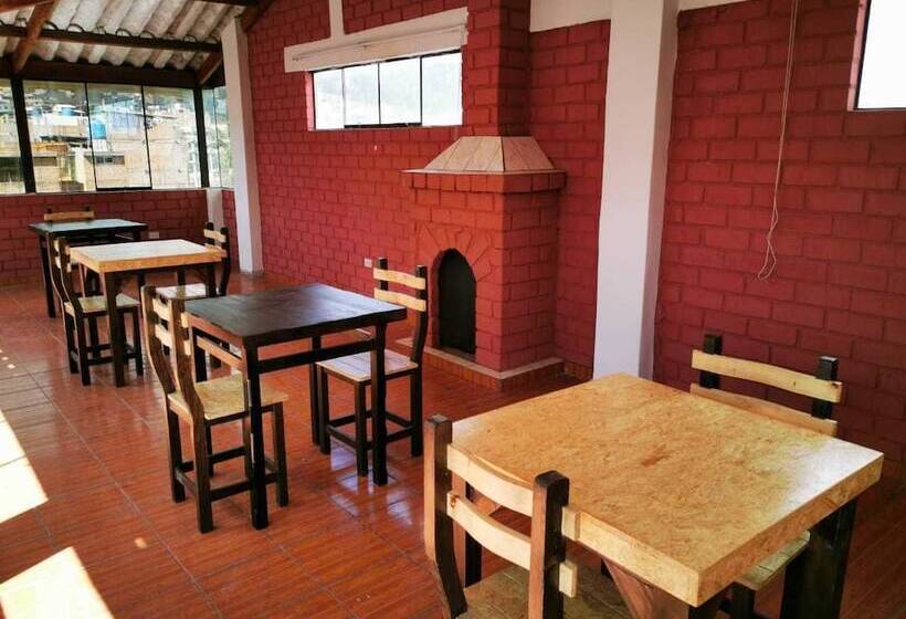 Wayra Hotel   Hostel