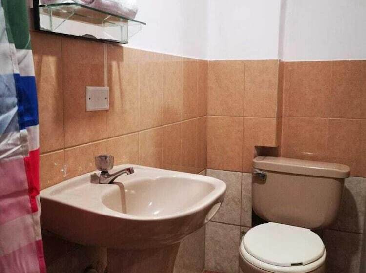 Wayra Hotel   Hostel