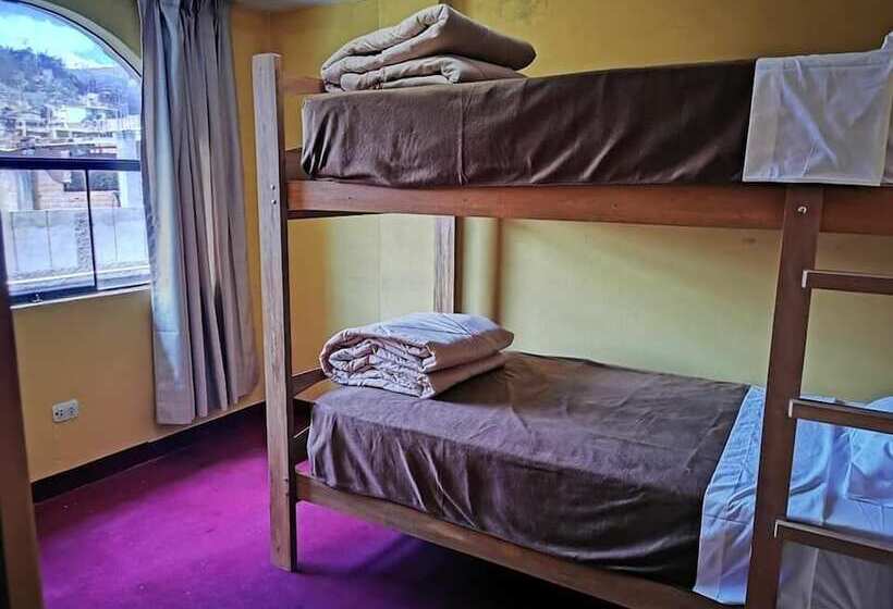 Wayra Hotel   Hostel