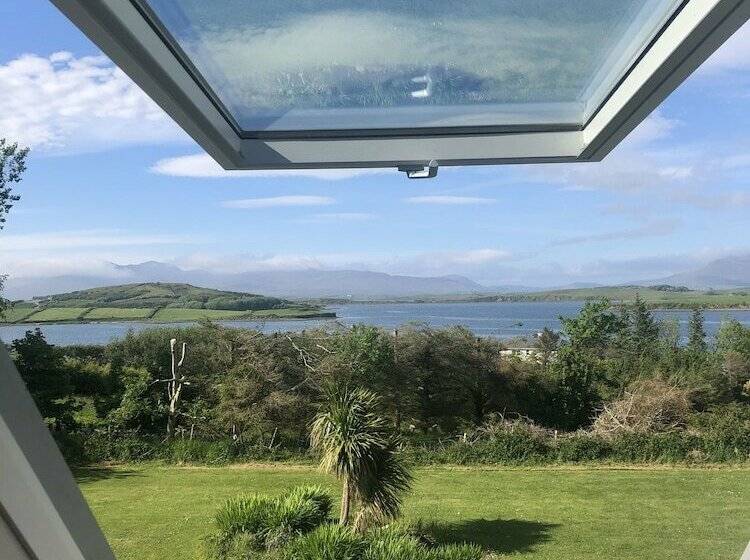 Westport Coastal Lodge