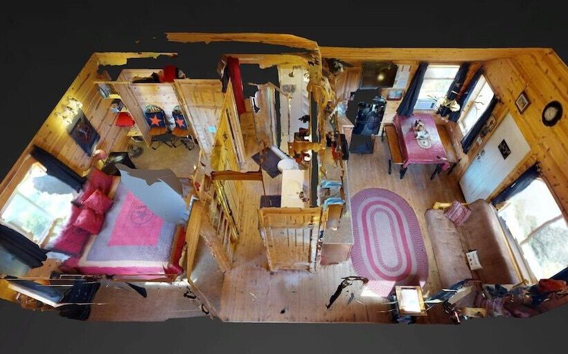 White Cabin Cozy Secluded Cabin