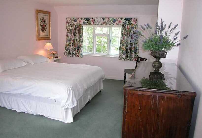 Winterbourne Cottage