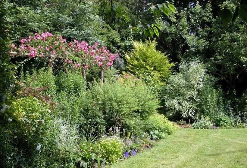 Winterbourne Cottage