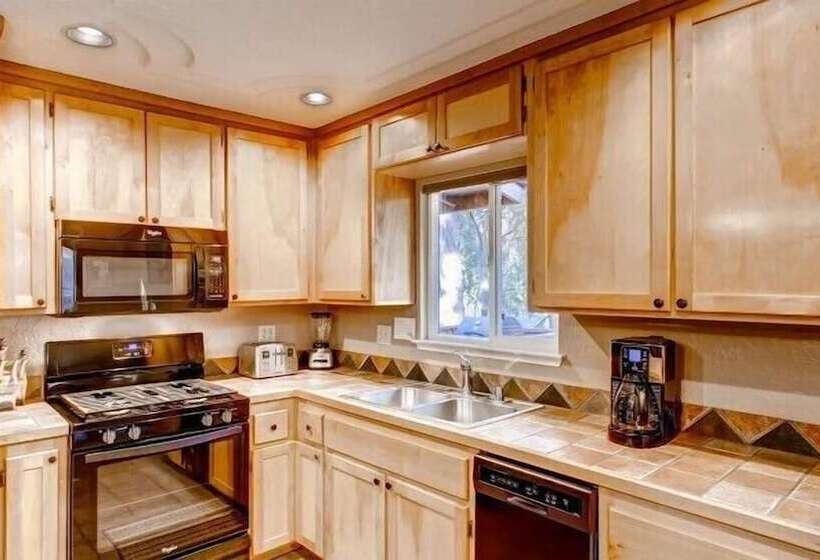 Yosemite Scenic Wonders Anglers Rest 2bd