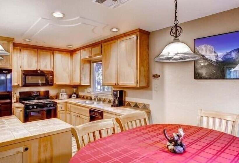 Yosemite Scenic Wonders Anglers Rest 2bd