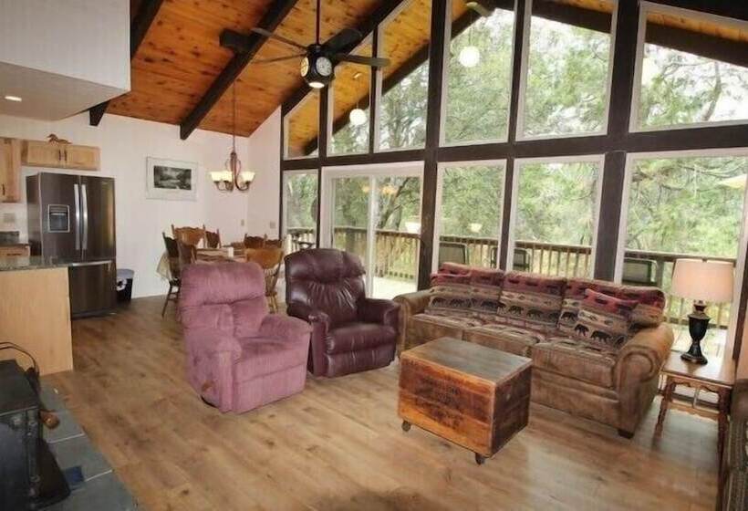 Yosemite Scenic Wonders  Cedar Mountain