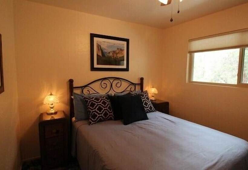 Yosemite Scenic Wonders  Cedar Mountain