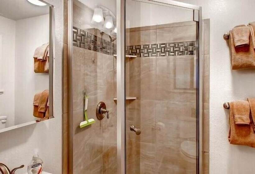 Yosemite Scenic Wonders  Golden Trout