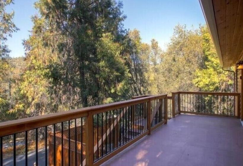 Yosemite Scenic Wonders  Golden Trout