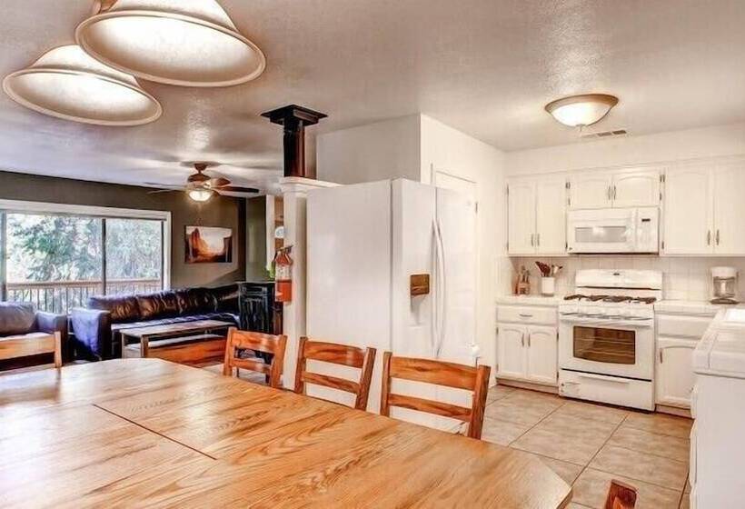 Yosemite Scenic Wonders  Golden Trout