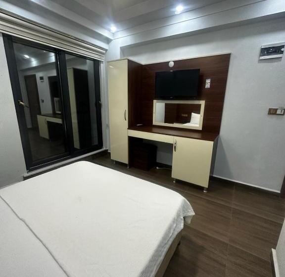 Ada Motel