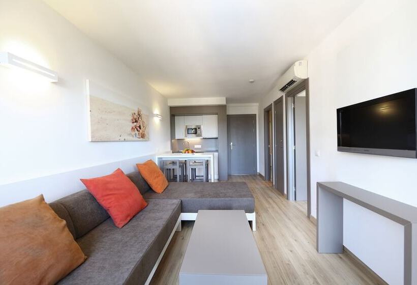 Apartamentos Jade   Adults Only +16