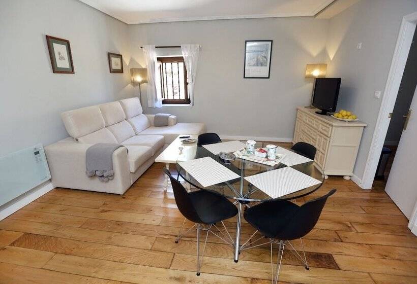 Apartamentos Santa Lucía