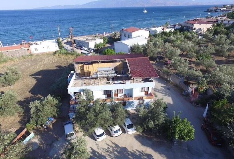 Assos Elia Motel