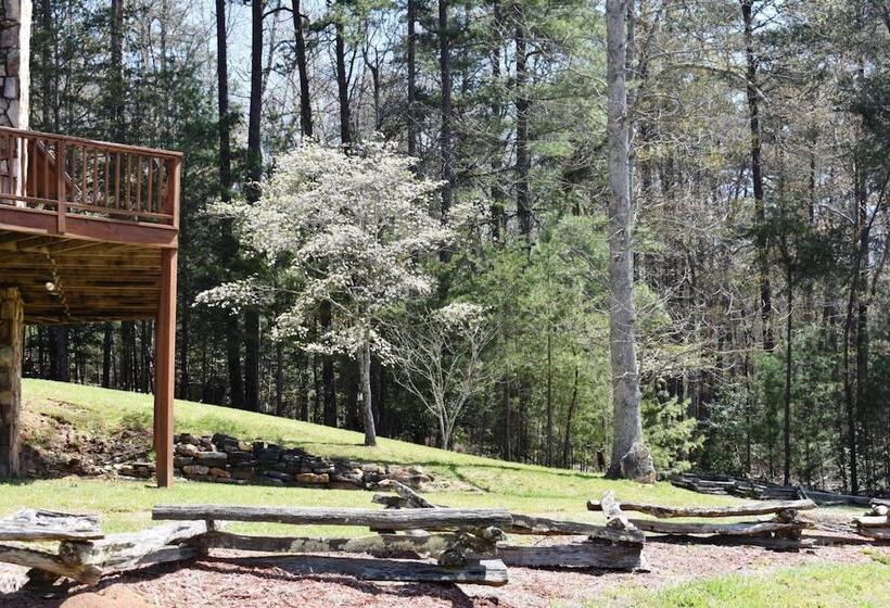 Beavers Mountain Escape