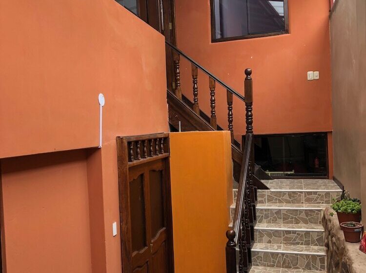 مبيت وإفطار Illari Kusi