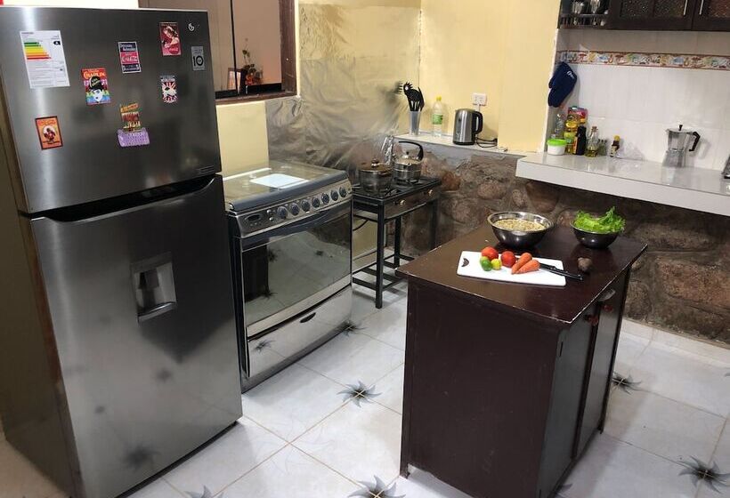 مبيت وإفطار Illari Kusi