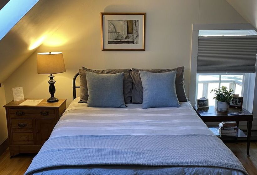 צימר Lareau Farm Inn