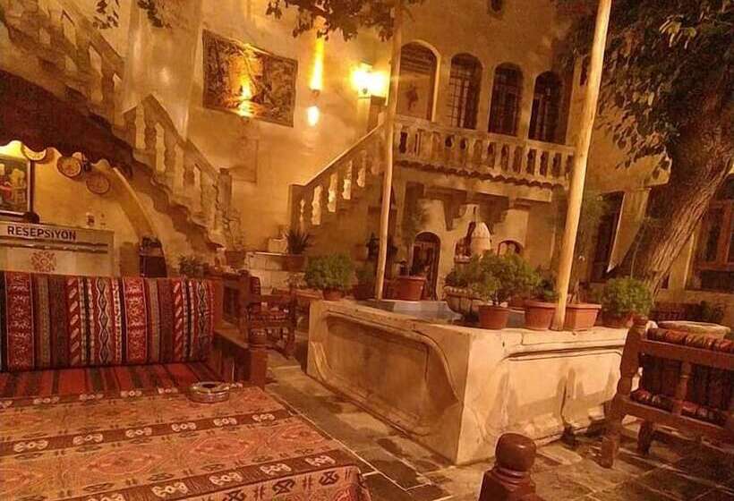 تختخواب و صبحانه Sark Ciragan Konak Butik Otel