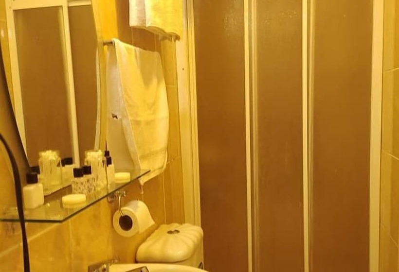 تختخواب و صبحانه Sark Ciragan Konak Butik Otel