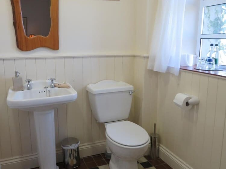 مبيت وإفطار The Mill Restaurant & Accommodation