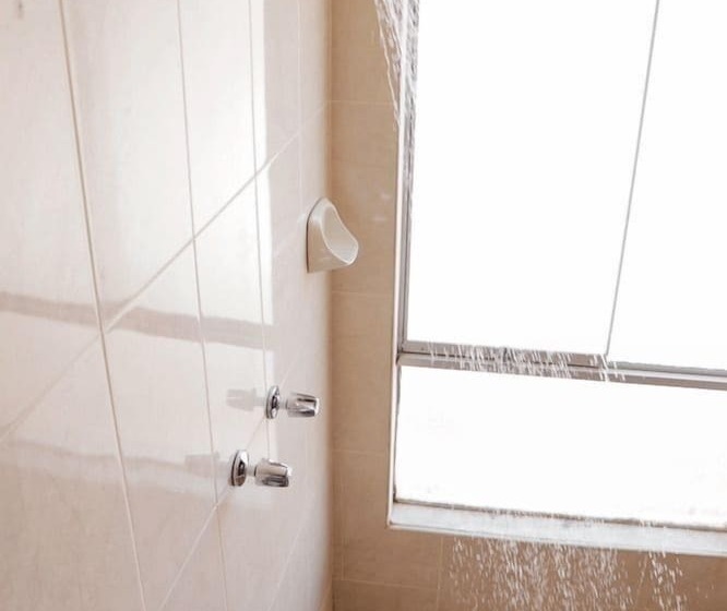 ベッドアンドブレックファースト Tikary Puno Inn