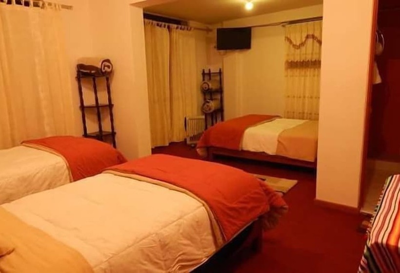 ベッドアンドブレックファースト Tikary Puno Inn