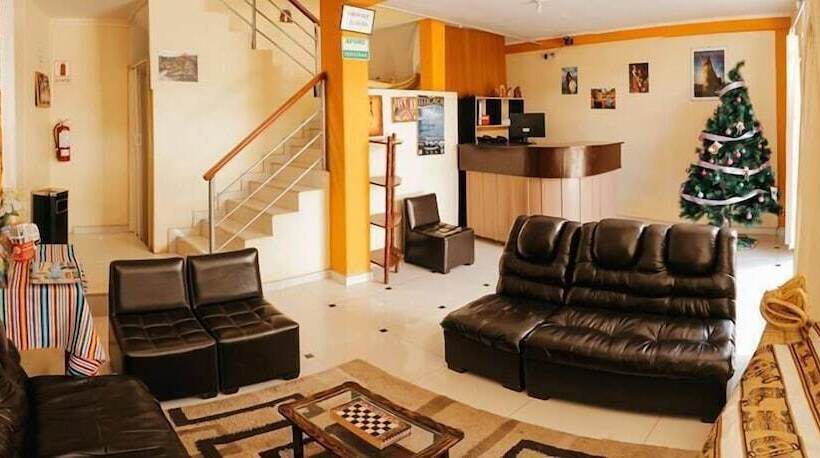 ベッドアンドブレックファースト Tikary Puno Inn