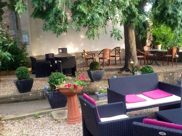 ベッドアンドブレックファースト Villa Aliénor