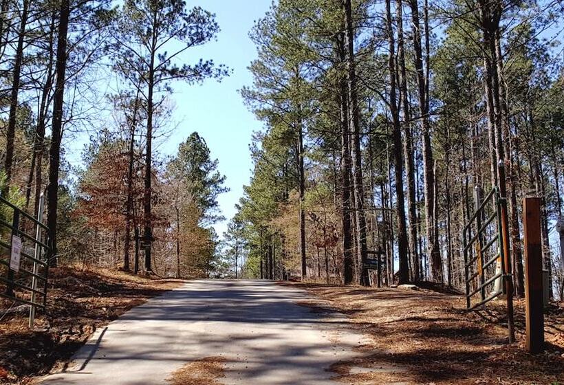 Brokenbowadventures.com