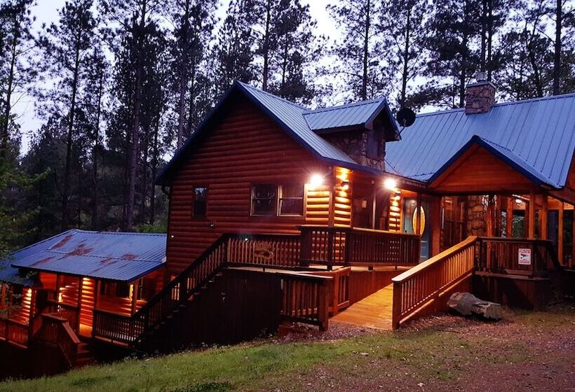 Brokenbowadventures.com