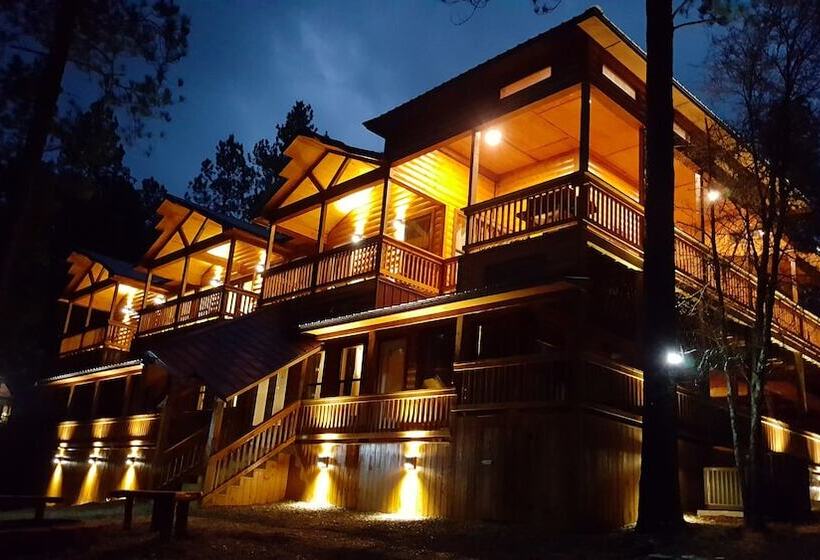 Brokenbowadventures.com