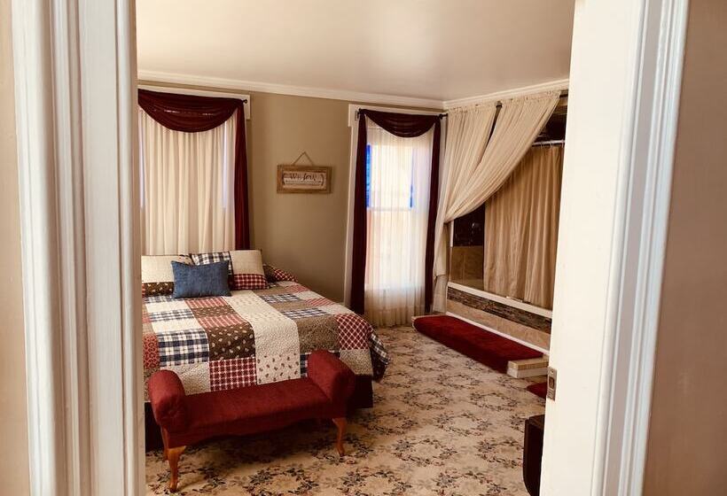 Centennial Inn Bed & Breakfast