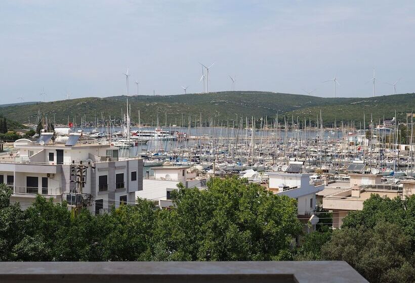 Deniz Otel