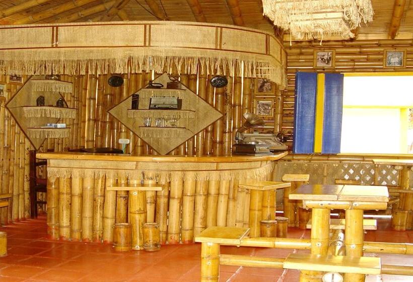 Eco Hotel Santa Barbara