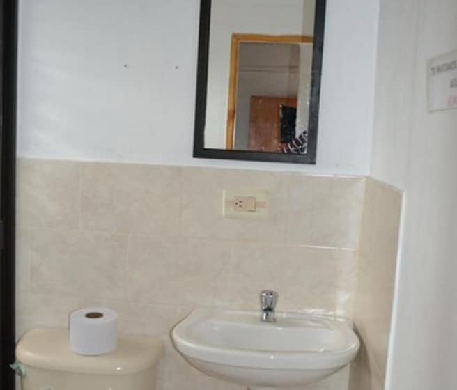 El Hostal De Liz   Hostel