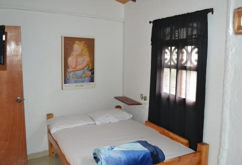 El Hostal De Liz   Hostel