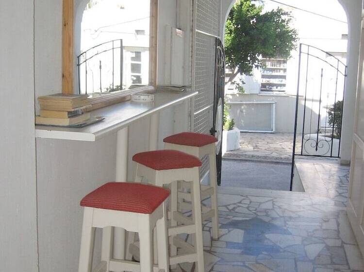 Evelina Beach Pension A Breath Away From The Black Beach Offer Plenty Of Accommodation Type To Suit