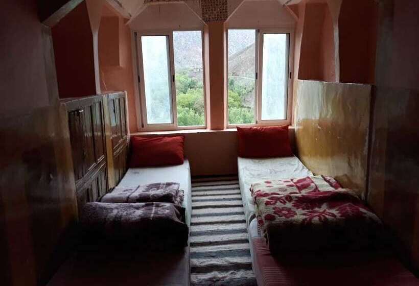 Gite Adrar   Hostel