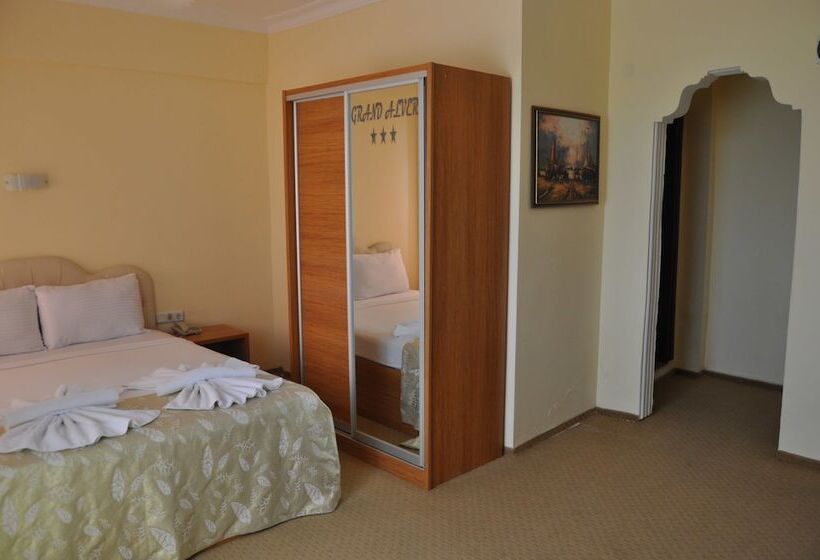 Grand Alver Otel