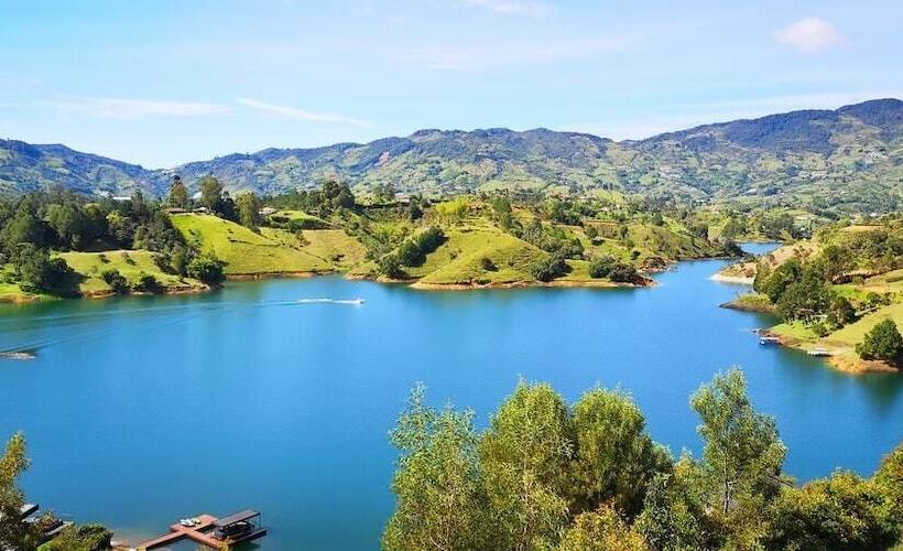 Happy Buddha Hostel Guatape