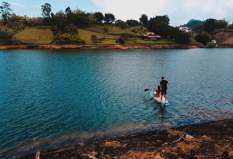 Happy Buddha Hostel Guatape