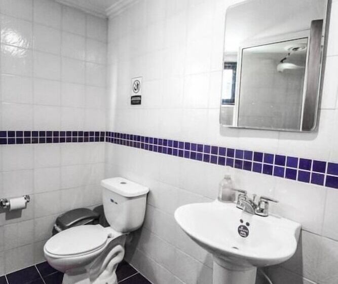 Happy Buddha Hostel Guatape