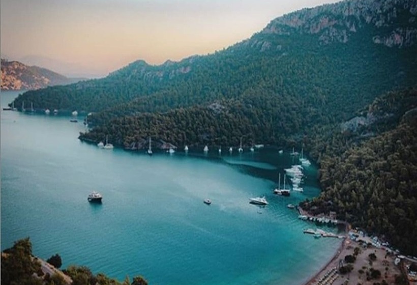 مسافرخانه Rivaesta Butik Hotel   Adults Only